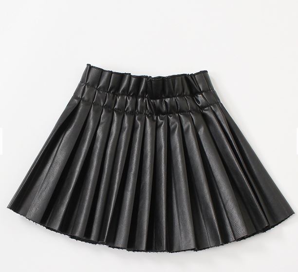 Com-Pleatly Cute Faux Leather Skirt